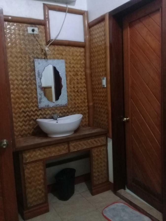 فندق راينفورست بيتش إل نيدو المظهر الخارجي الصورة